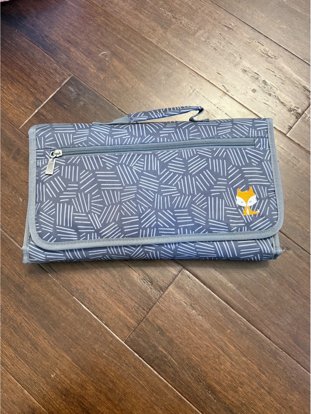 Lil Fox Portable Diaper Changing Pad - One-Hand Design